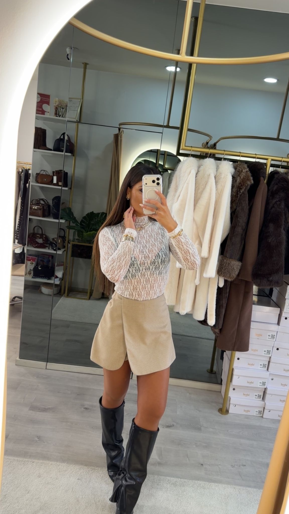 Top Renda - Unika Paris