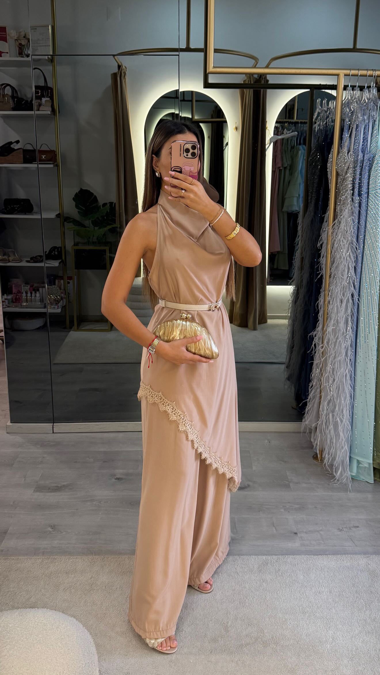 Conjunto Aurora
