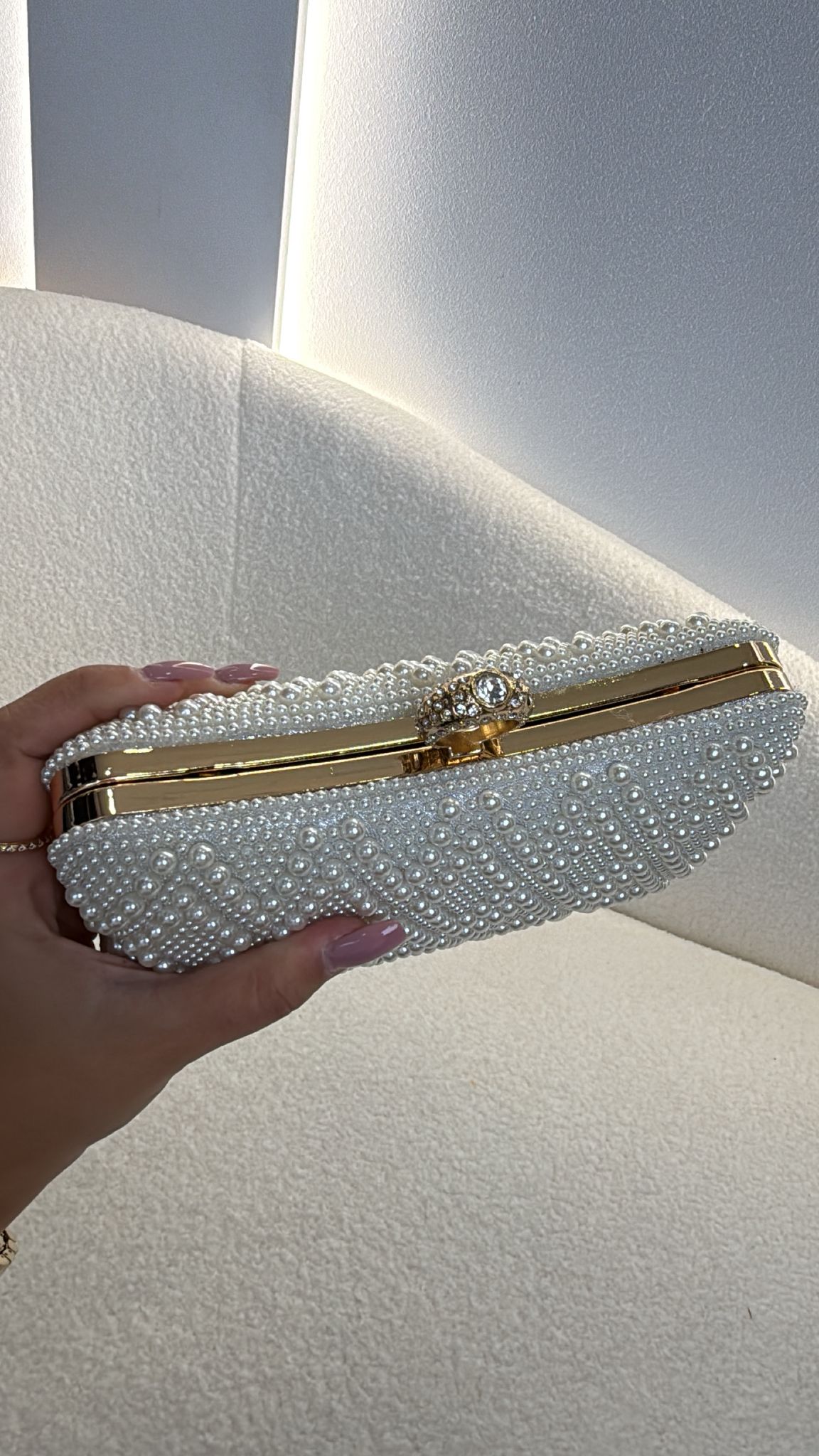 Pearl Ring Clutch