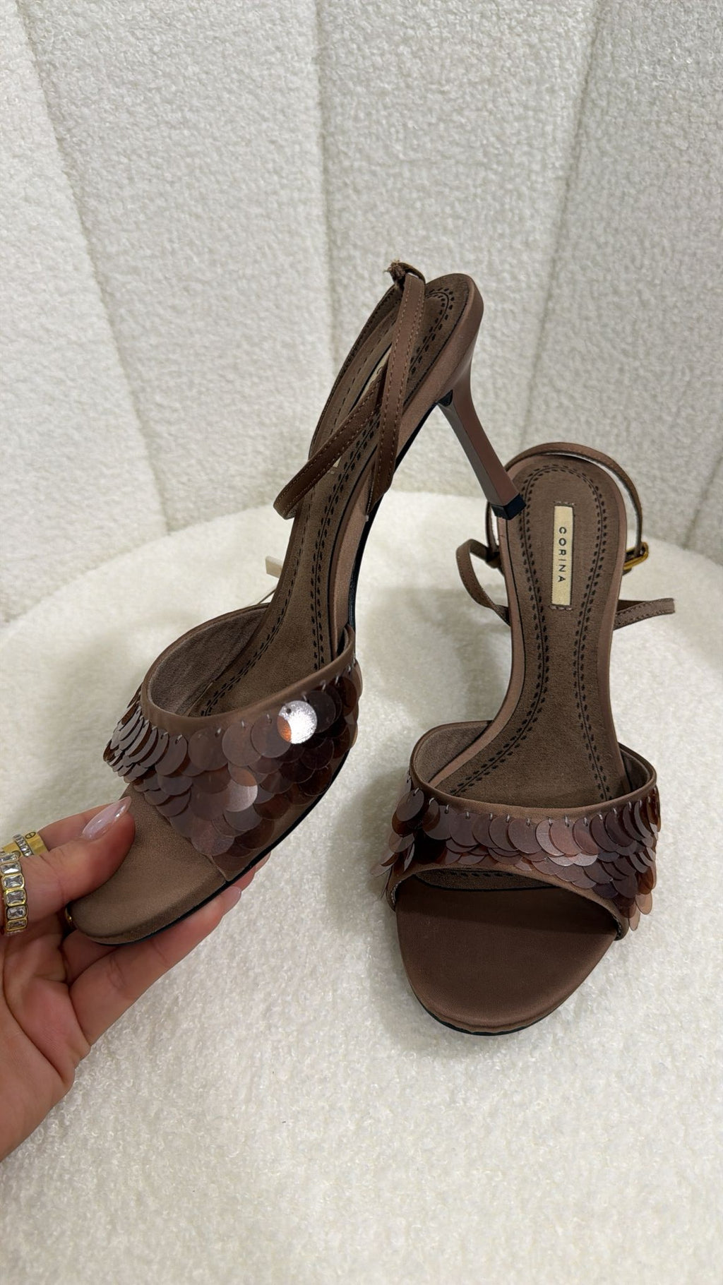 Sandália Elegance Shine - Corina