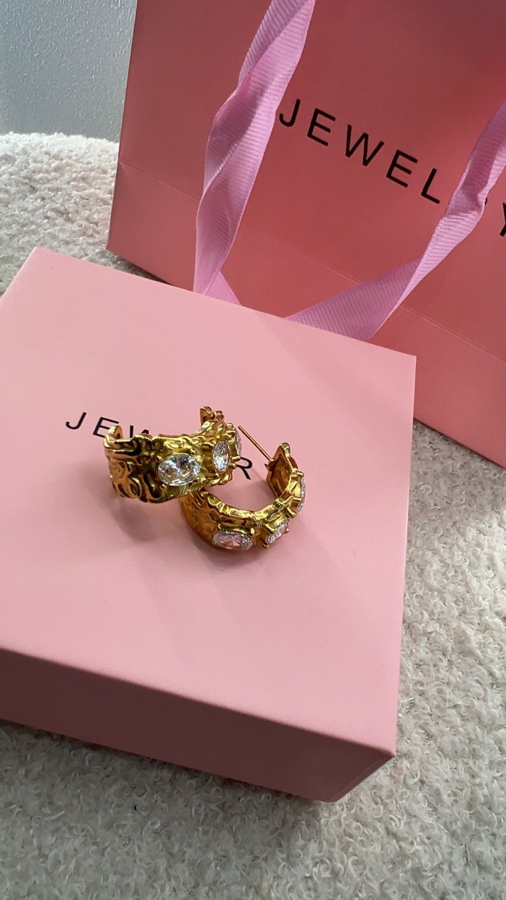 Brincos Semi-Argolas