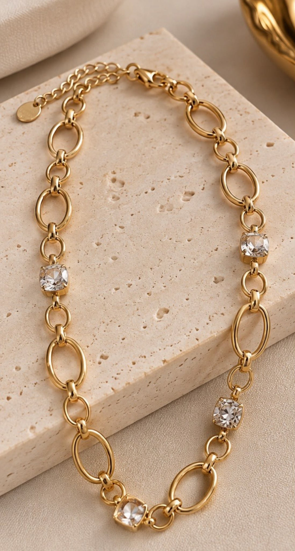 Colar Golden Crystal