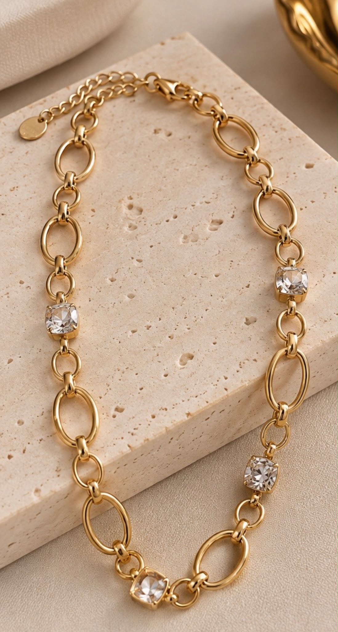 Colar Golden Crystal