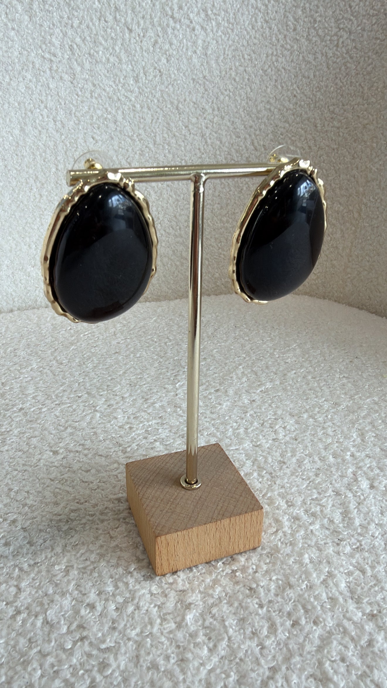 Brincos Noir Essence