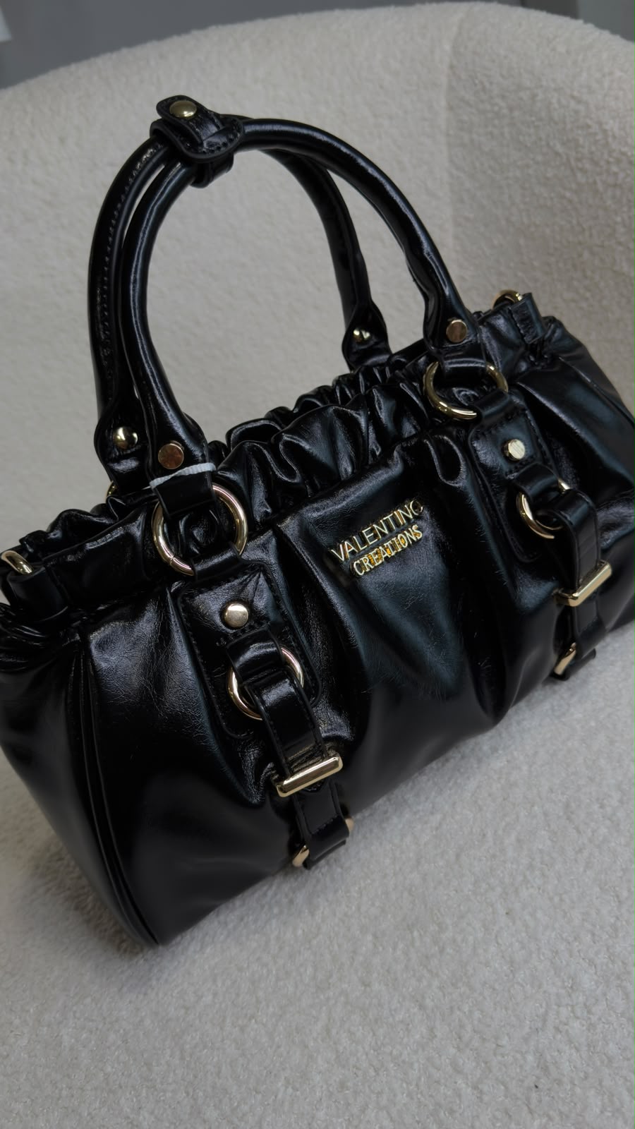 Mala Valentino Creations – Vittoria