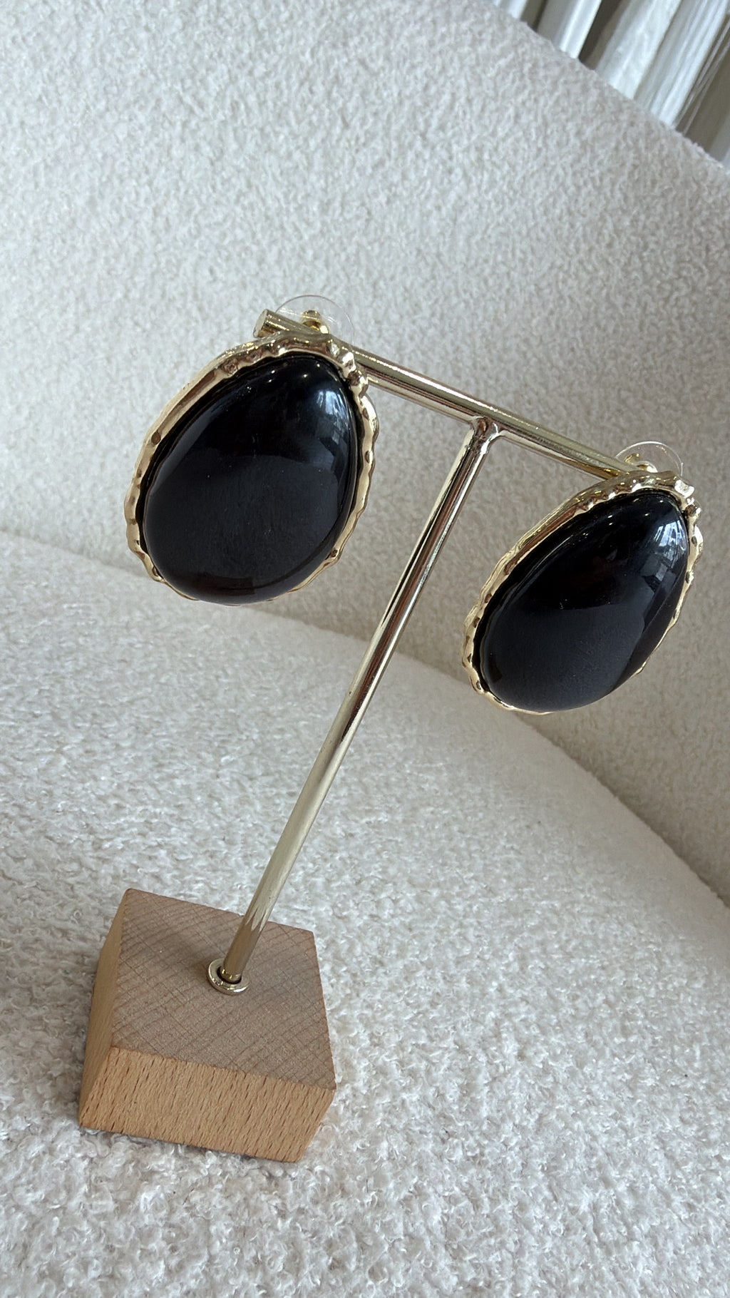 Brincos Noir Essence