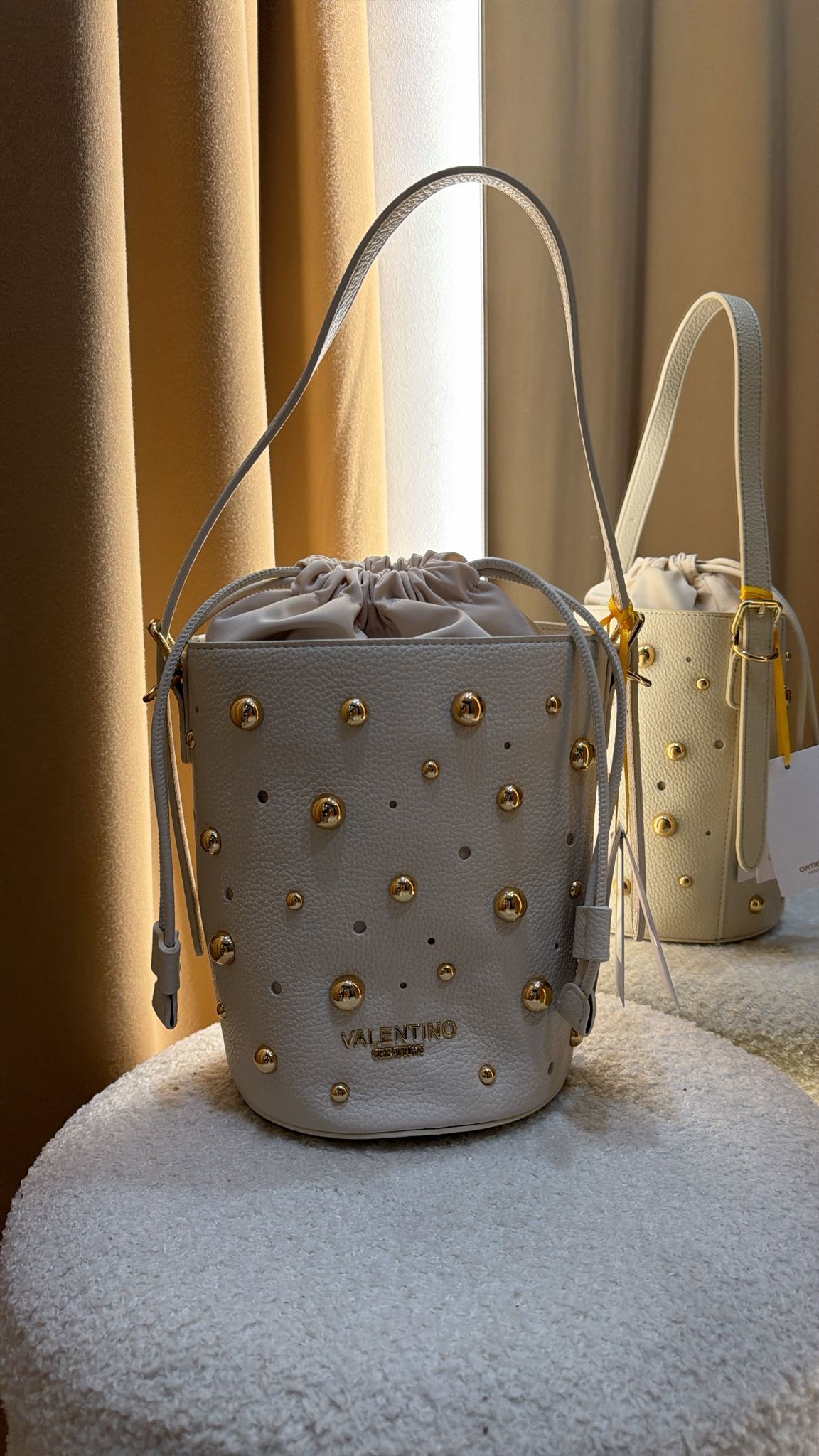 Mala Valentino Creations Bucket