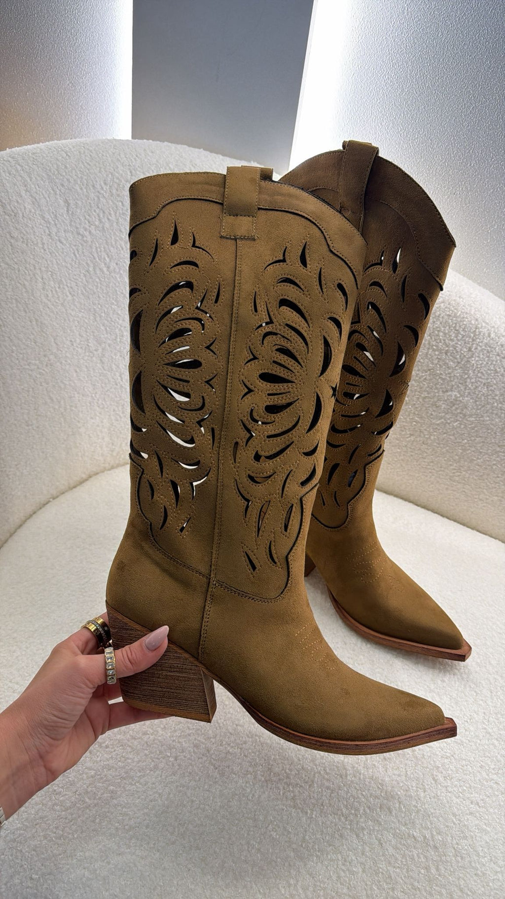 Texana Savannah - Corina