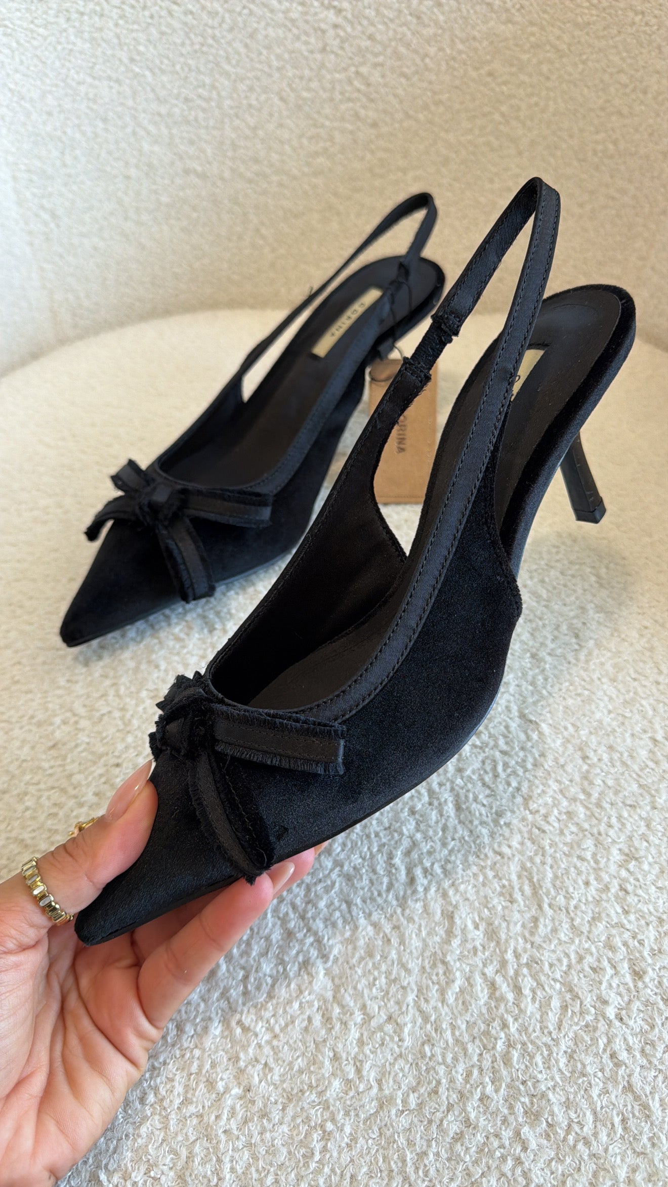 Sapato de Veludo – Corina