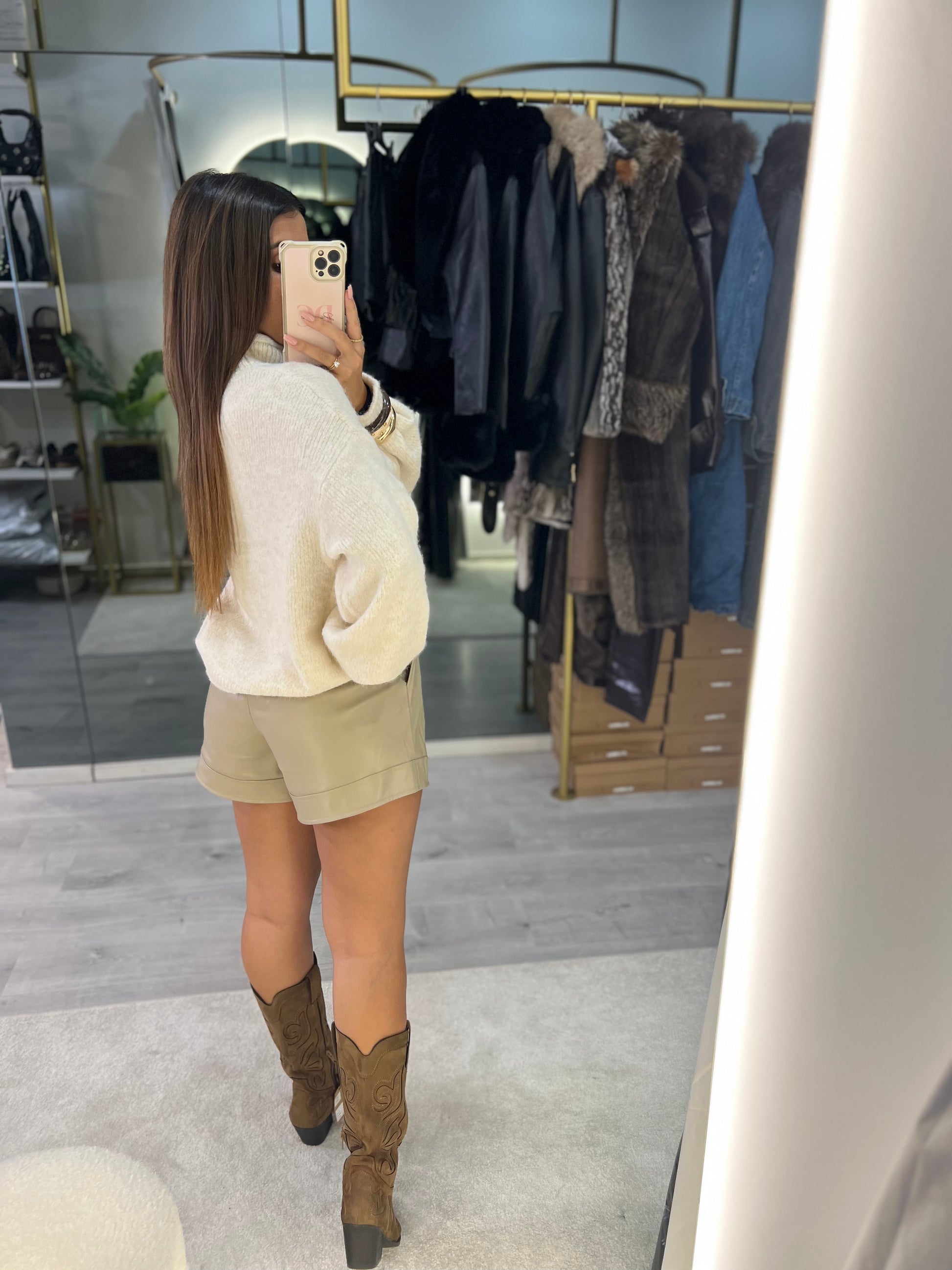 Calção Leather Chic