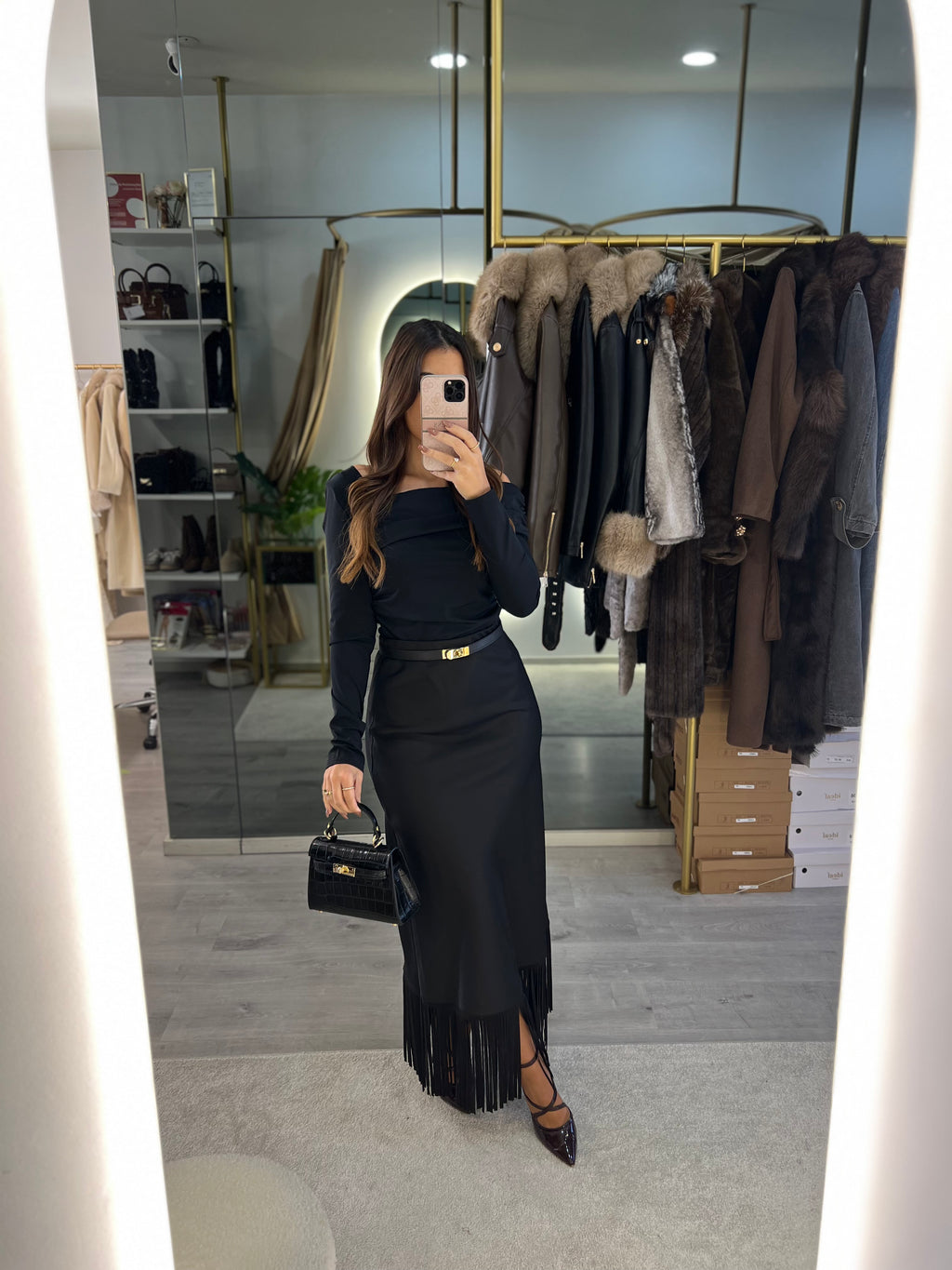 Saia Fringe Luxe