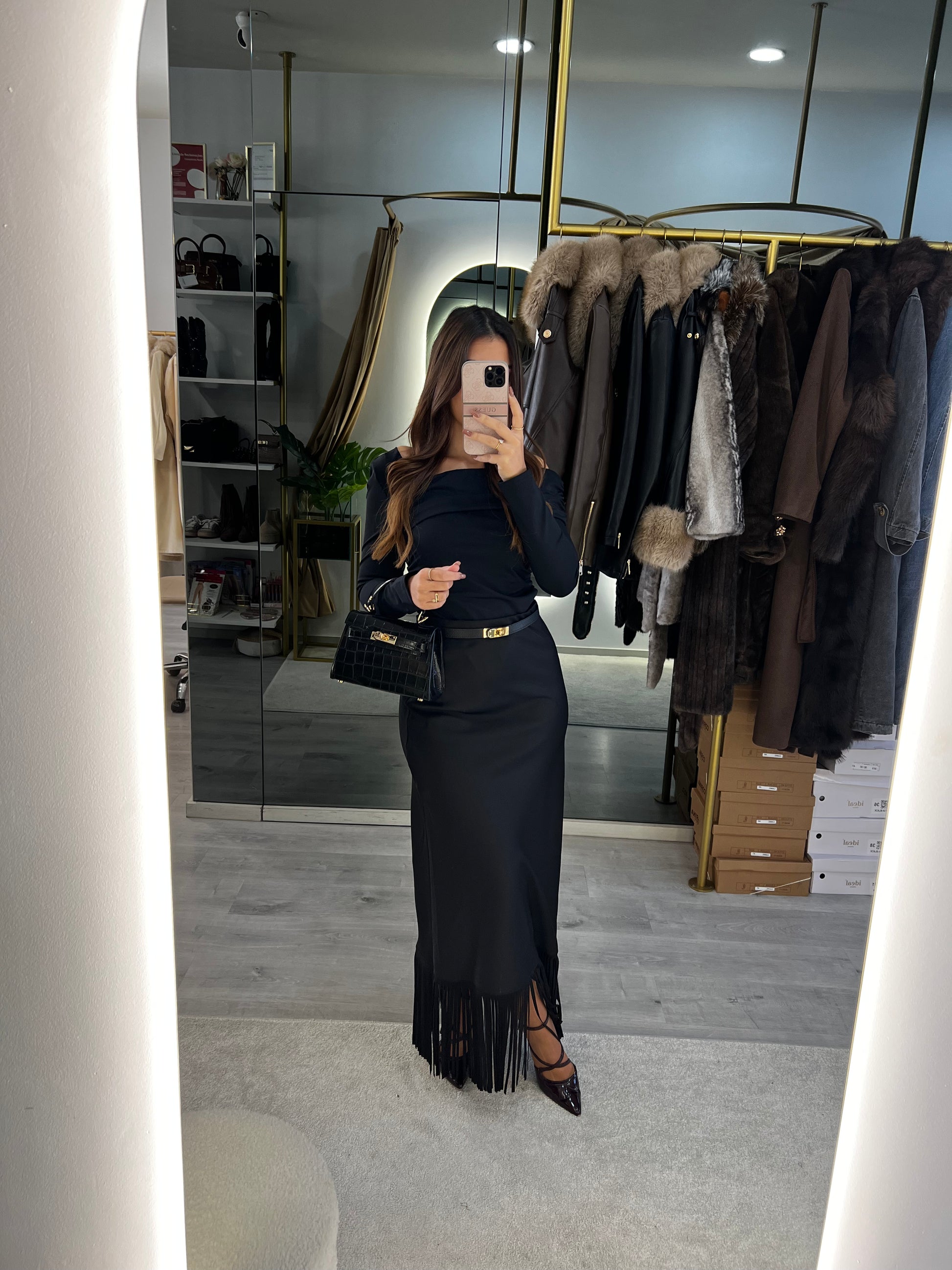 Saia Fringe Luxe