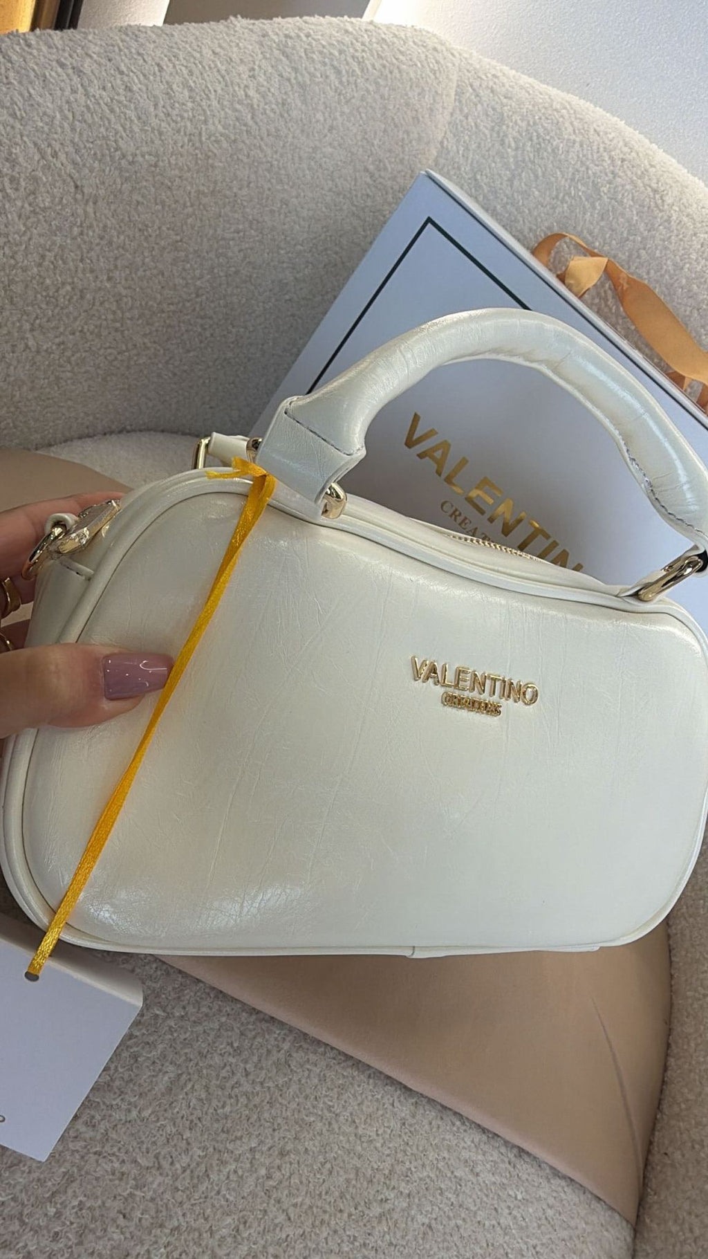 Mala Valentino Classy Touch