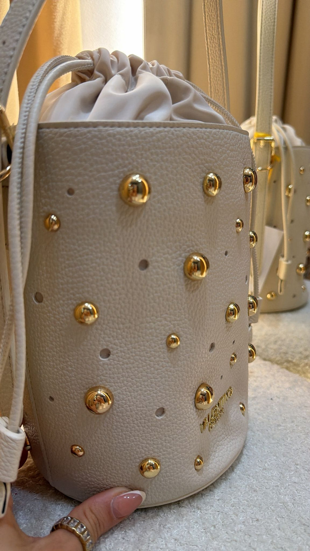Mala Valentino Creations Bucket