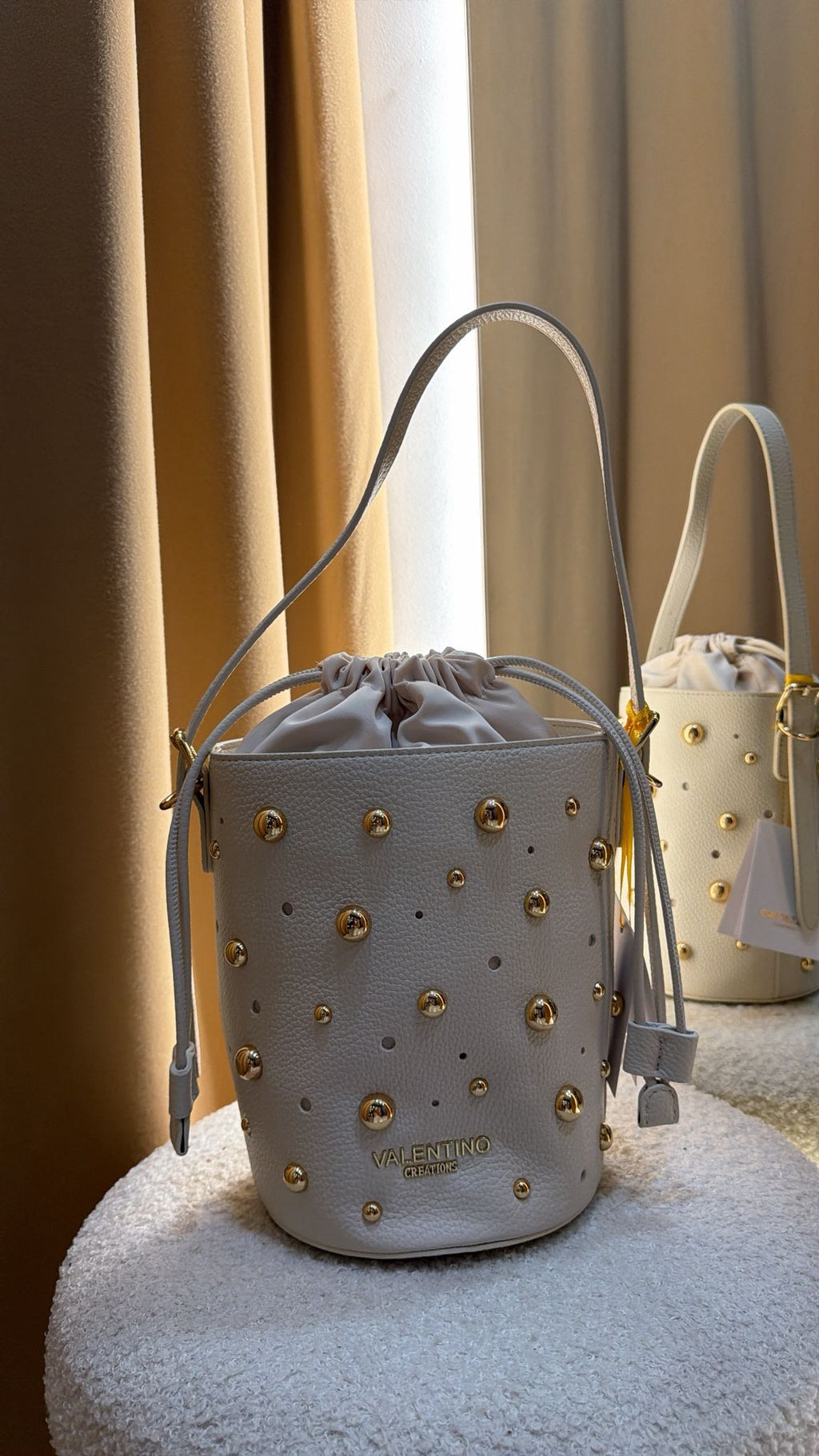 Mala Valentino Creations Bucket