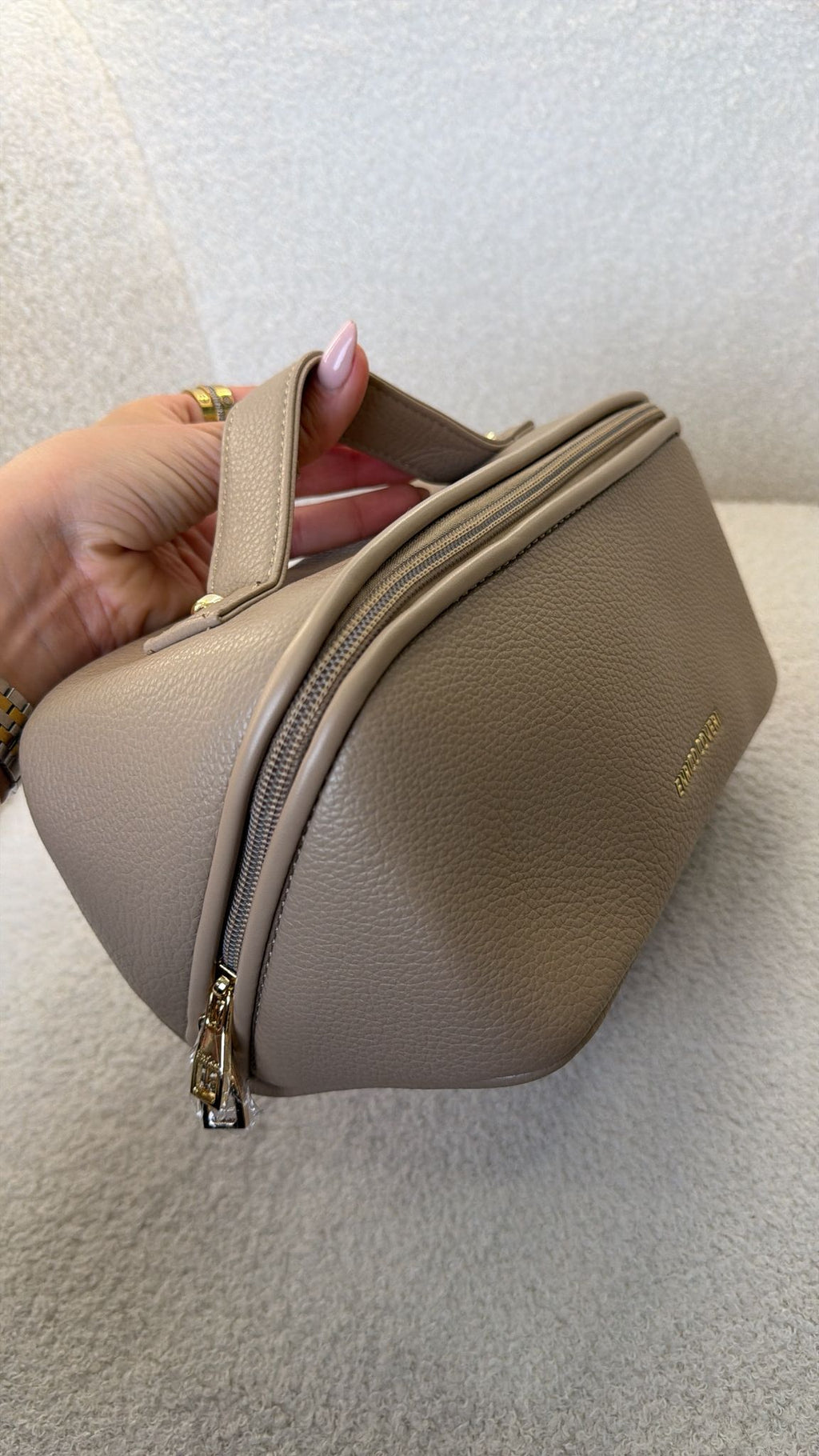 Necessaire Enrico Coveri