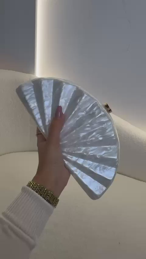 Pearl Clutch